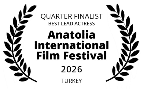 anatolia-lead-actress-film-awards-wreathes-BLACK